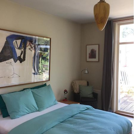Bed & Breakfast Leonie Гаага Екстер'єр фото